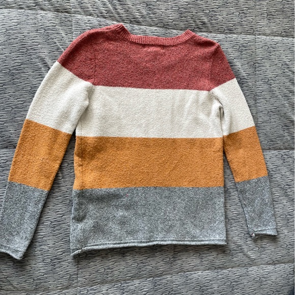 PINQUE Brand Multi Color Sweater - Size Small - Picture 2 of 3